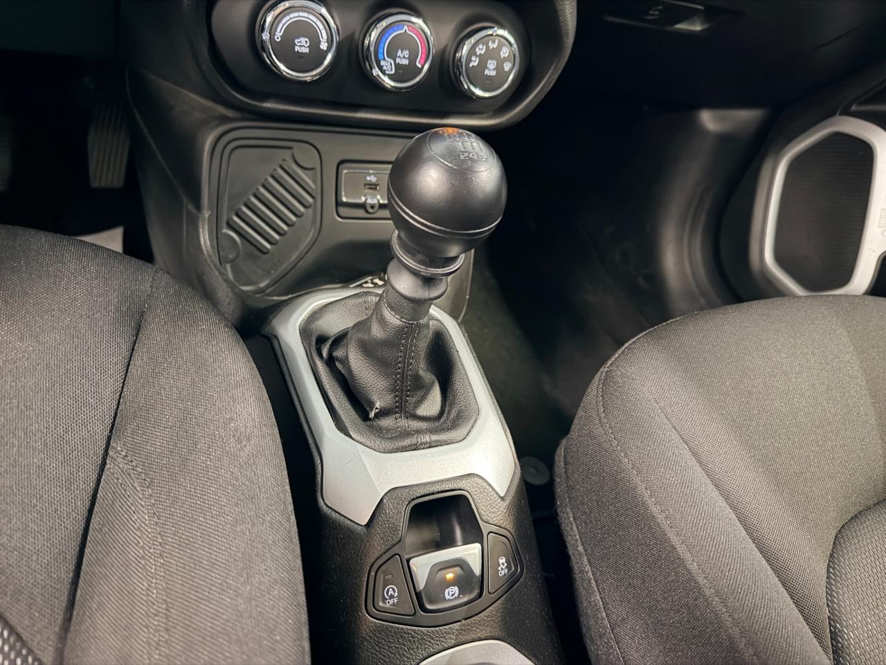 Jeep Renegade 1.6 Mjt Sport