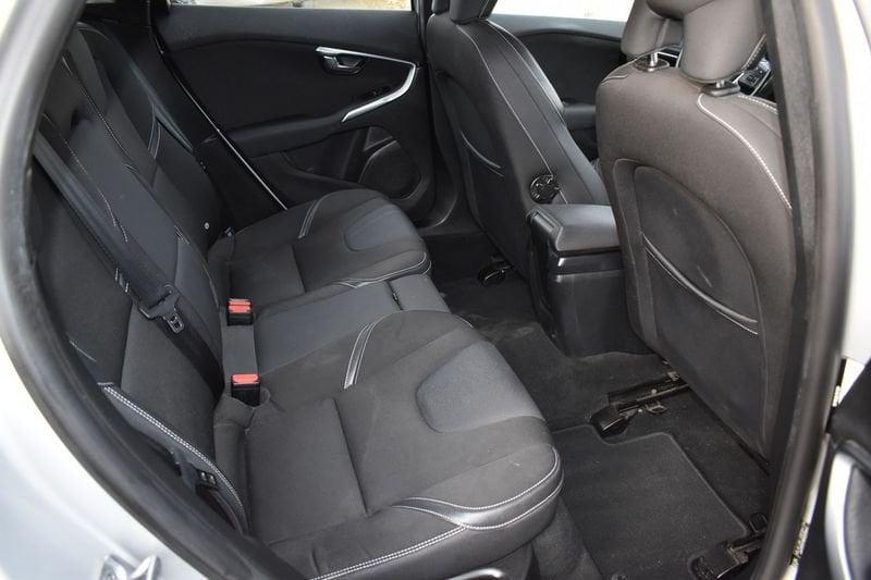 Volvo V40 D2 Business