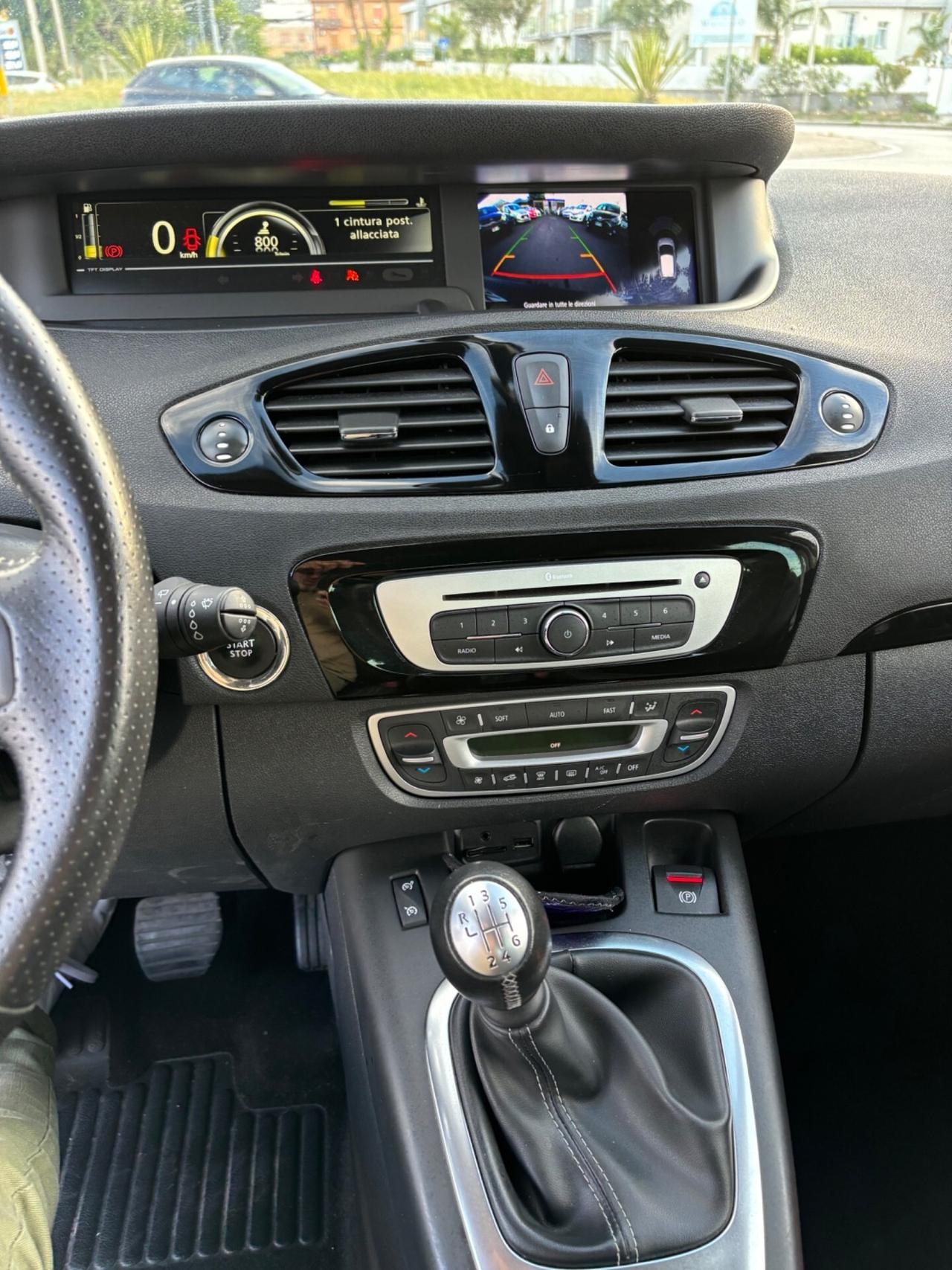 Renault Scenic Scénic XMod dCi 110 CV EDC Bose