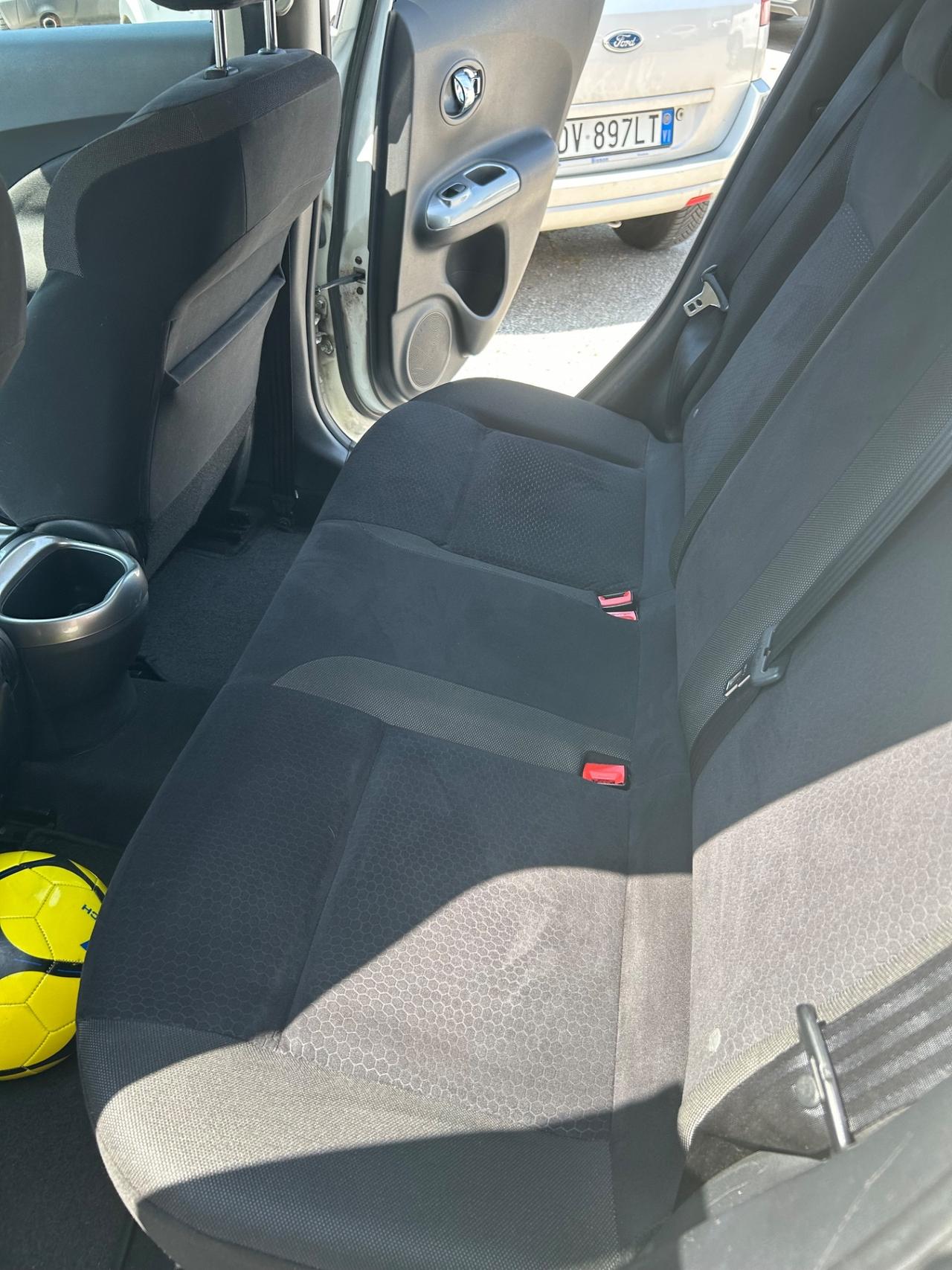 Ford Fusion UAV 1.4 16V 5p.