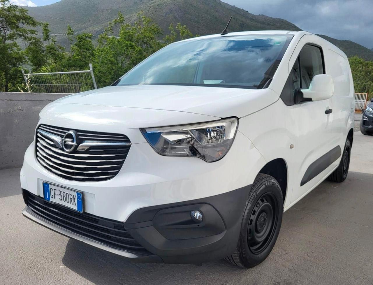 Opel Combo Cargo 1.5 Diesel 100CV S&S PC 650kg Edition