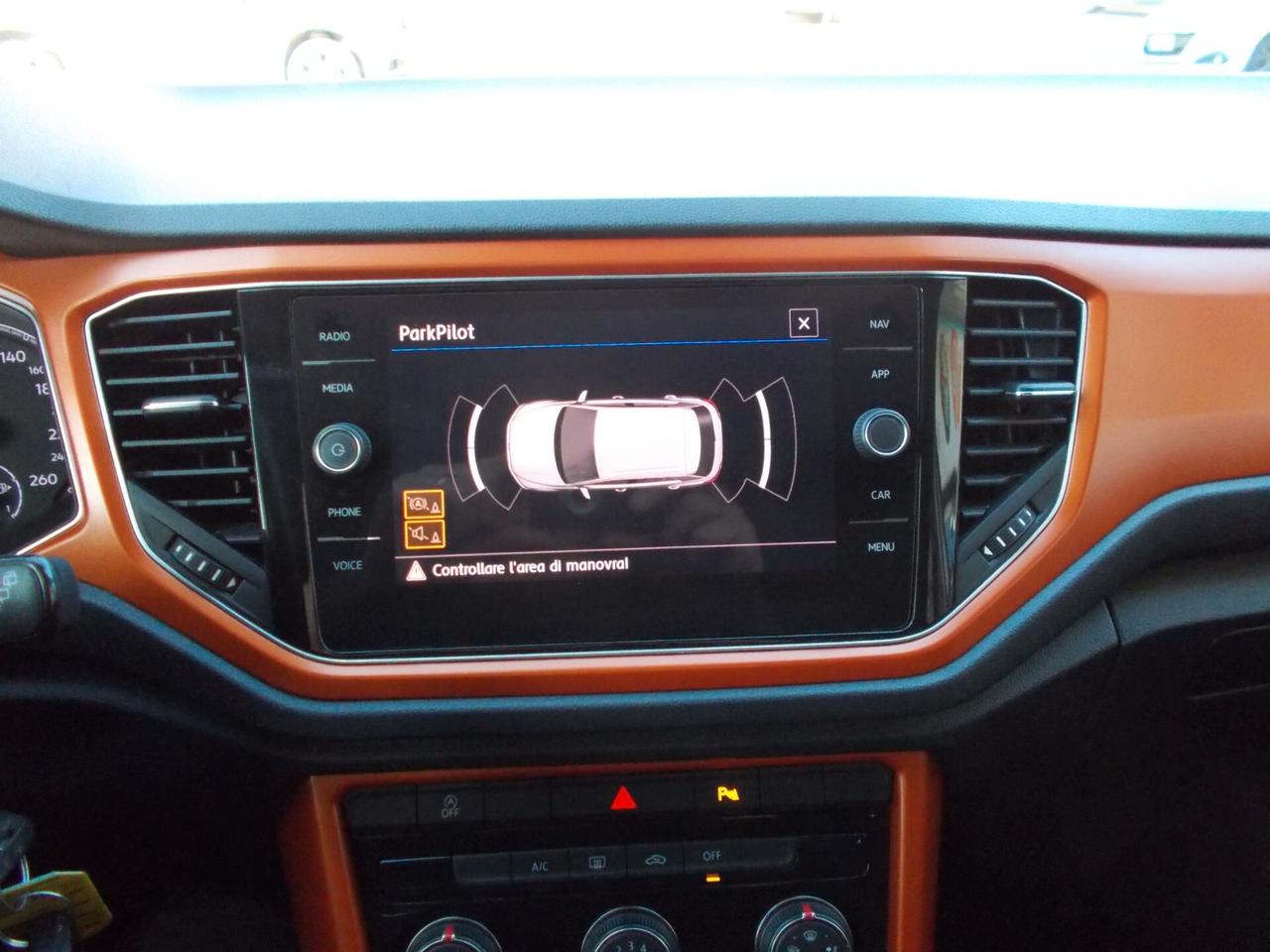 Volkswagen T-Roc 1.6 TDI SCR Style BlueMotion Technology