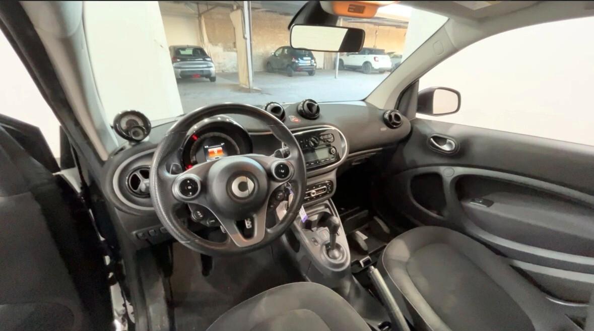 Smart ForTwo 70 1.0 twinamic Superpassion '19