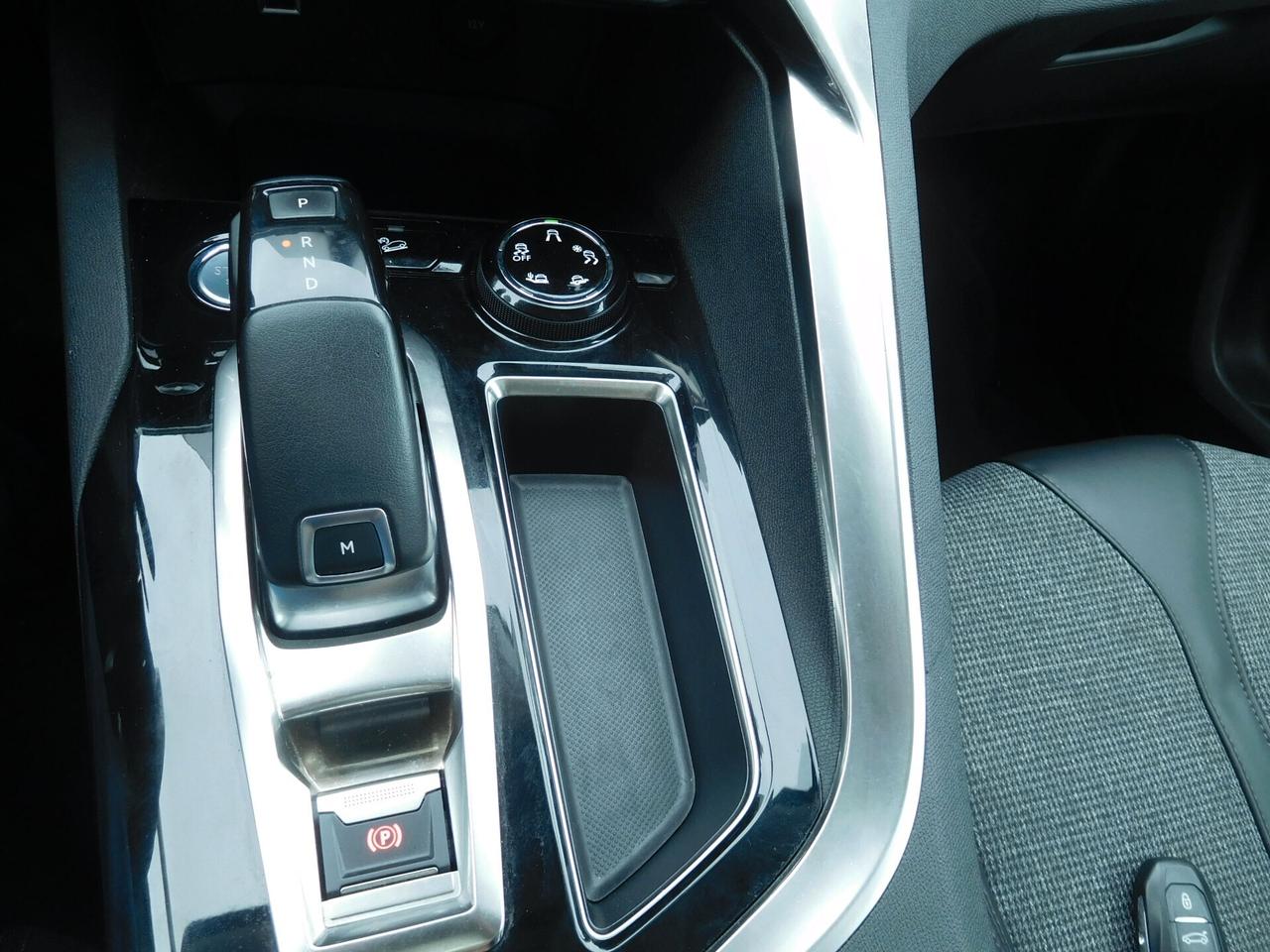 Peugeot 3008 PureTech Turbo 130 S&S EAT6 Allure