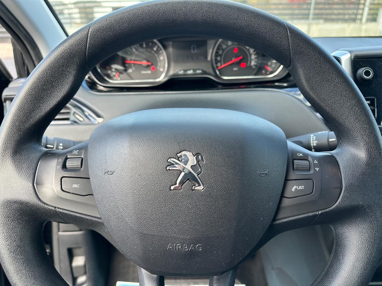 Peugeot 208 1.4 HDi 68 CV 5 porte Active