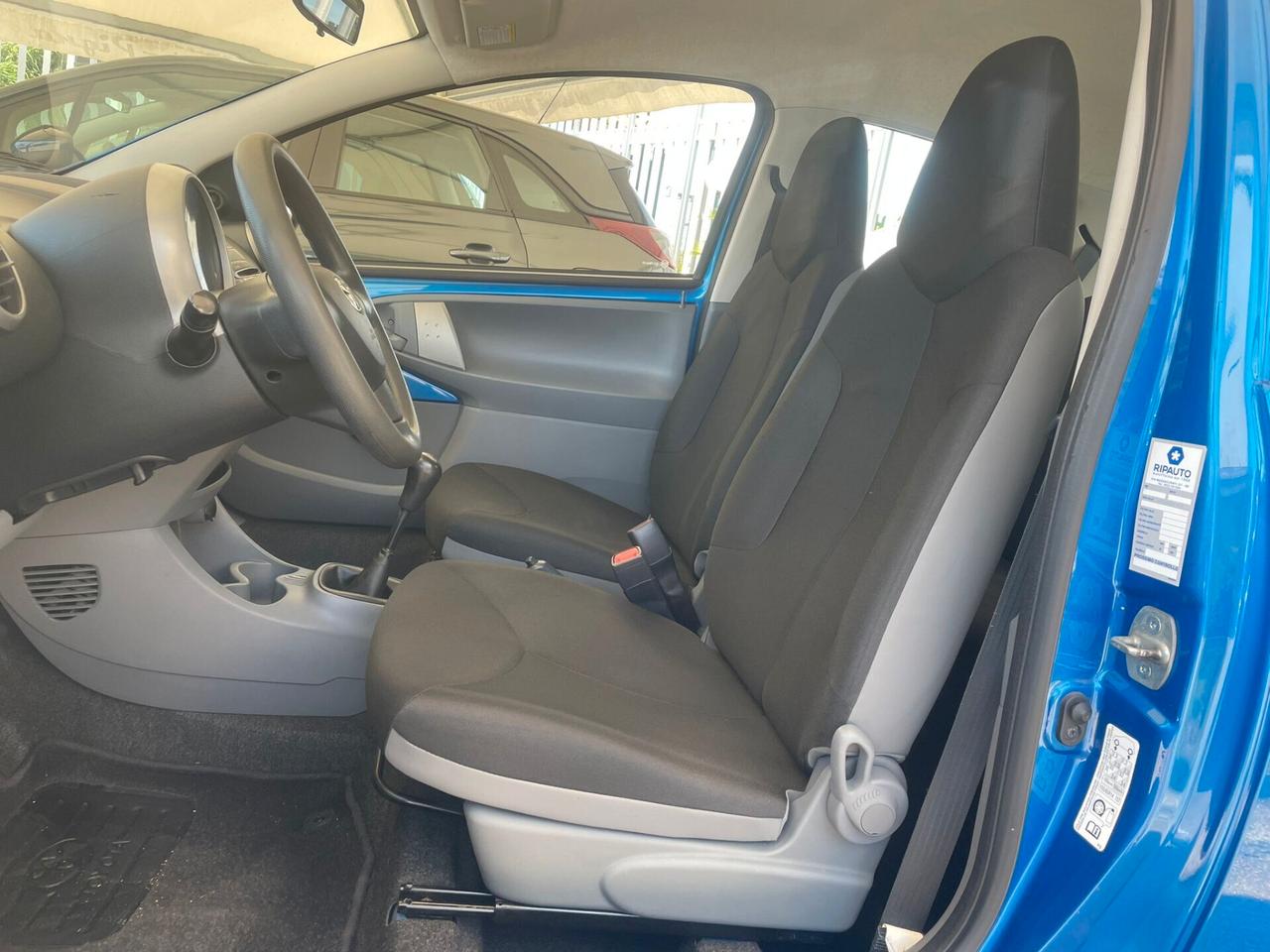 Toyota Aygo 1.0 12V VVT-i 3 porte Deep Ocean Connect