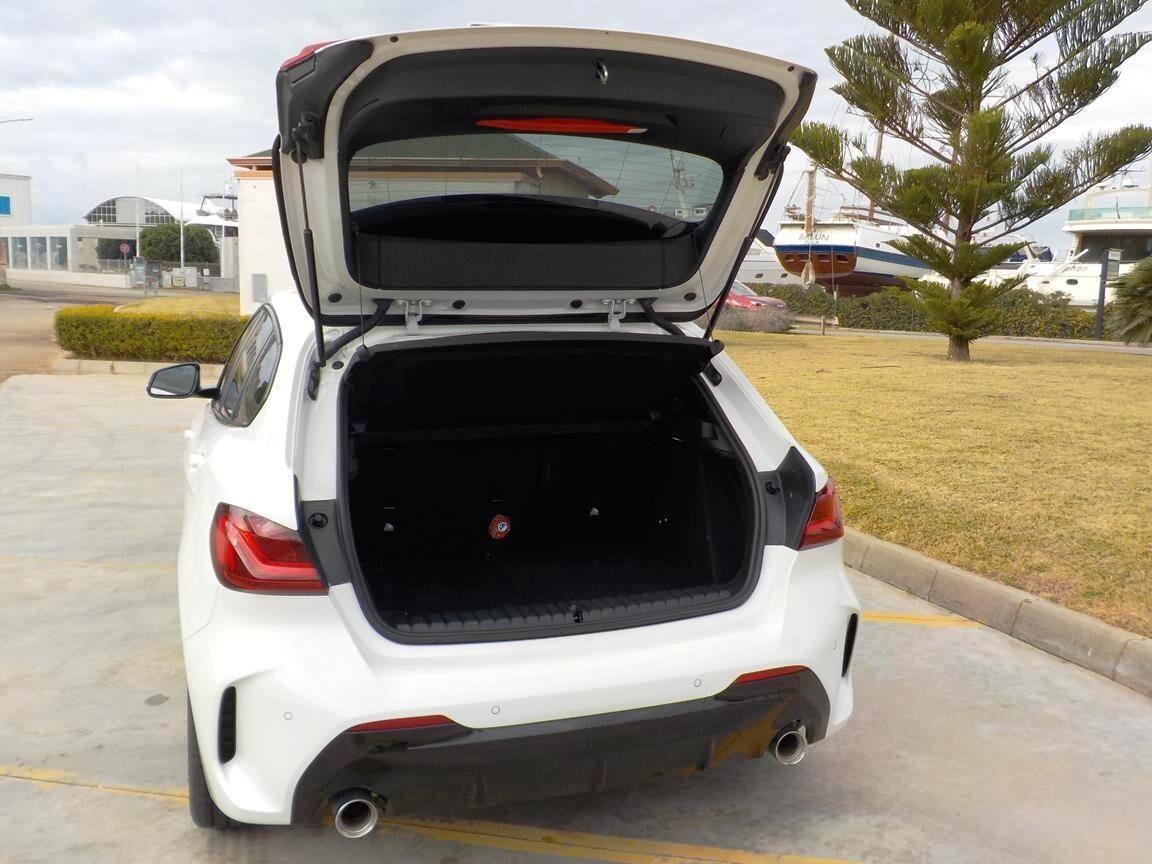 Bmw 118d 5p. Msport