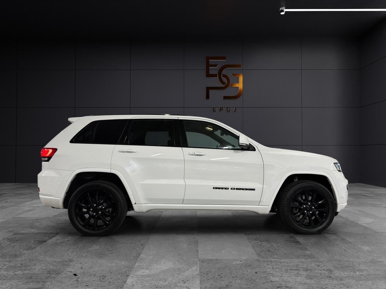 Jeep Grand Cherokee 3.0 V6 CRD 250 Multijet II Night Eagle