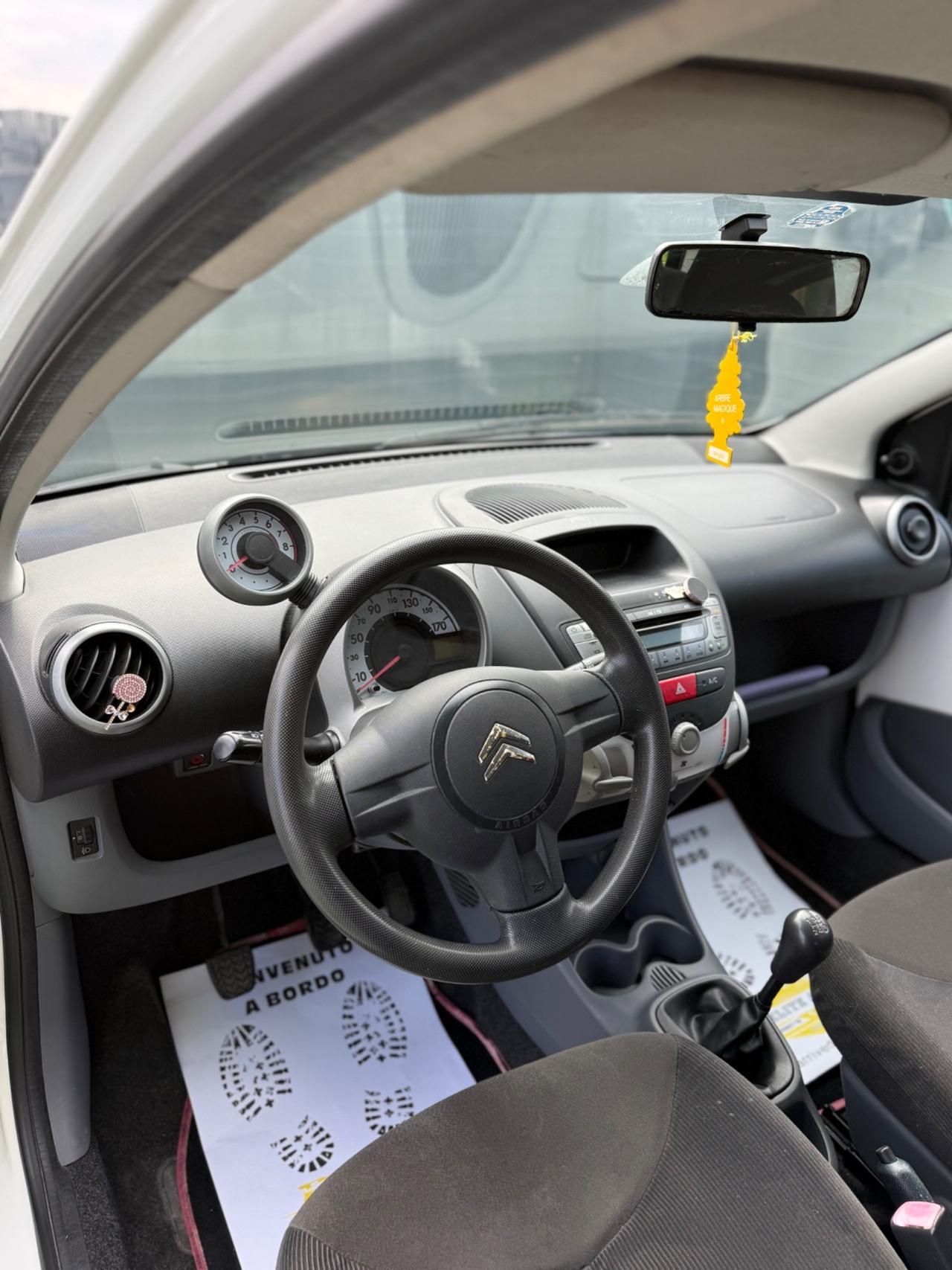 Citroen C1 1.0 BENZINA 5 PORTE NEOPATENTATI