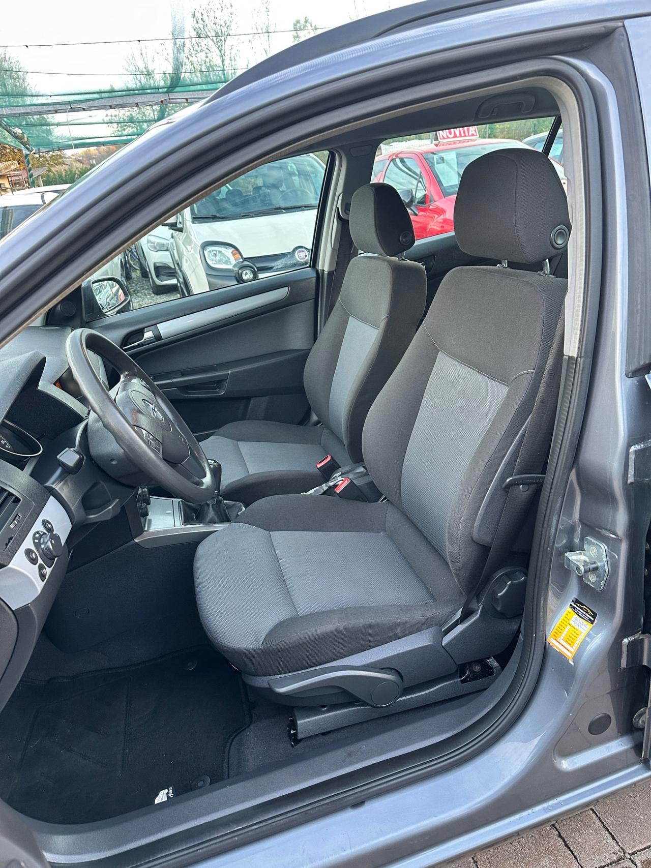 Opel Astra 1.7 CDTI 80CV Station Wagon Enjoy