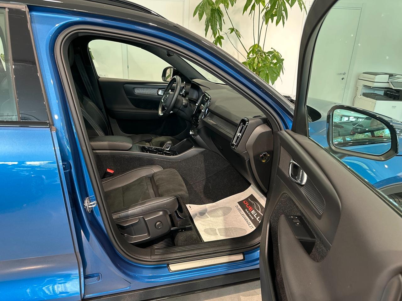 Volvo XC40 D3 Geartronic R-design IVA ESPOSTA