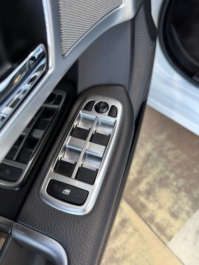 JAGUAR XF 2.2 D 200 CV Luxury - 18" - Tetto - Camera-Keyless