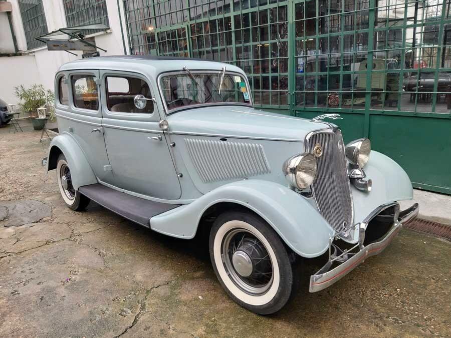 Ford Model B Sedan – 1933