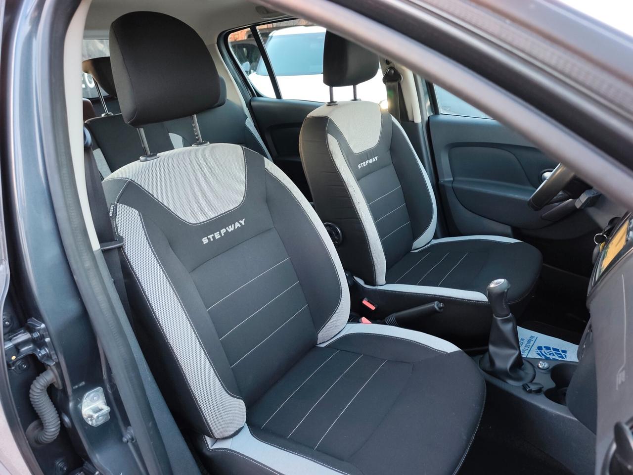 Dacia Sandero Stepway 1.0 BENZINA E GPL DI SERIE