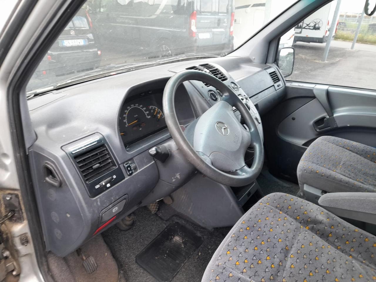 Mercedes-benz V 220 CDI cat Ambiente