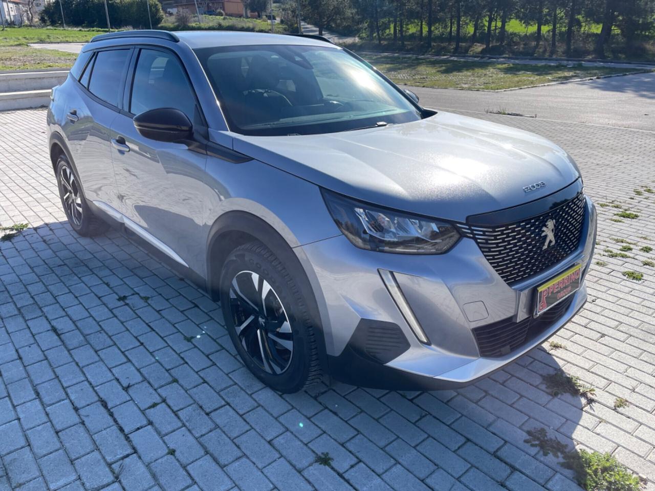 Peugeot 2008 BlueHDi 130 S&S EAT8 Allure