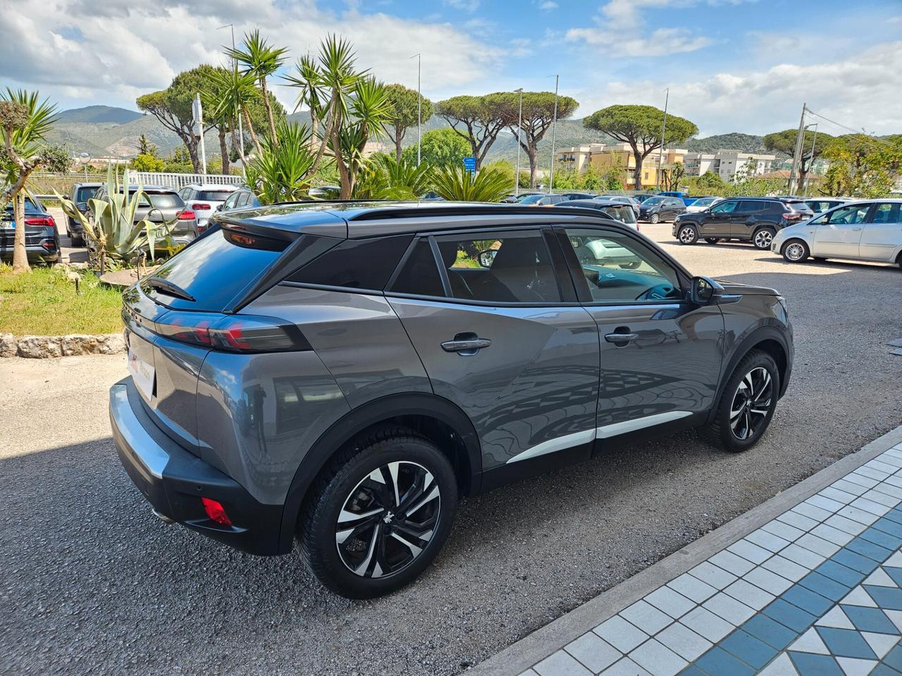 Peugeot 2008 BlueHDi 130 S&S EAT8 Allure Pack