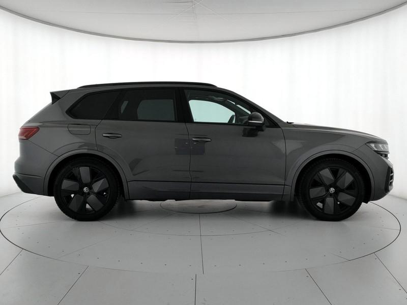 Volkswagen Touareg 3.0 v6 tdi scr r-line 231cv auto