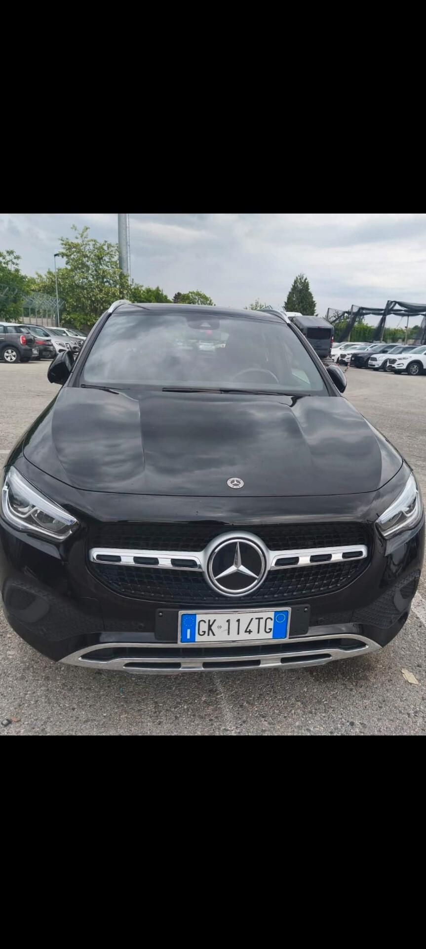 MERCEDES GLA SPORT PLUS 2.0 CDI 116cv 09/2022 KM 97000