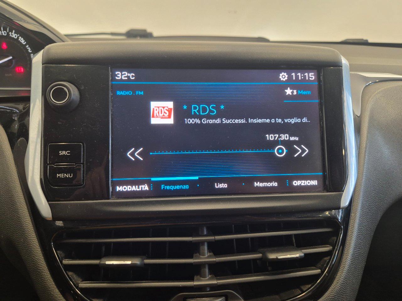 Peugeot 208 5p 1.2 puretech Active gpl 82cv - UNIPROPRIETARIO - NEOPATENTATI - Sens. park. - Cruise/Lim