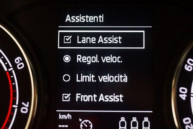Škoda Kamiq 1.5 TSI 110cv BLACK DOTS
