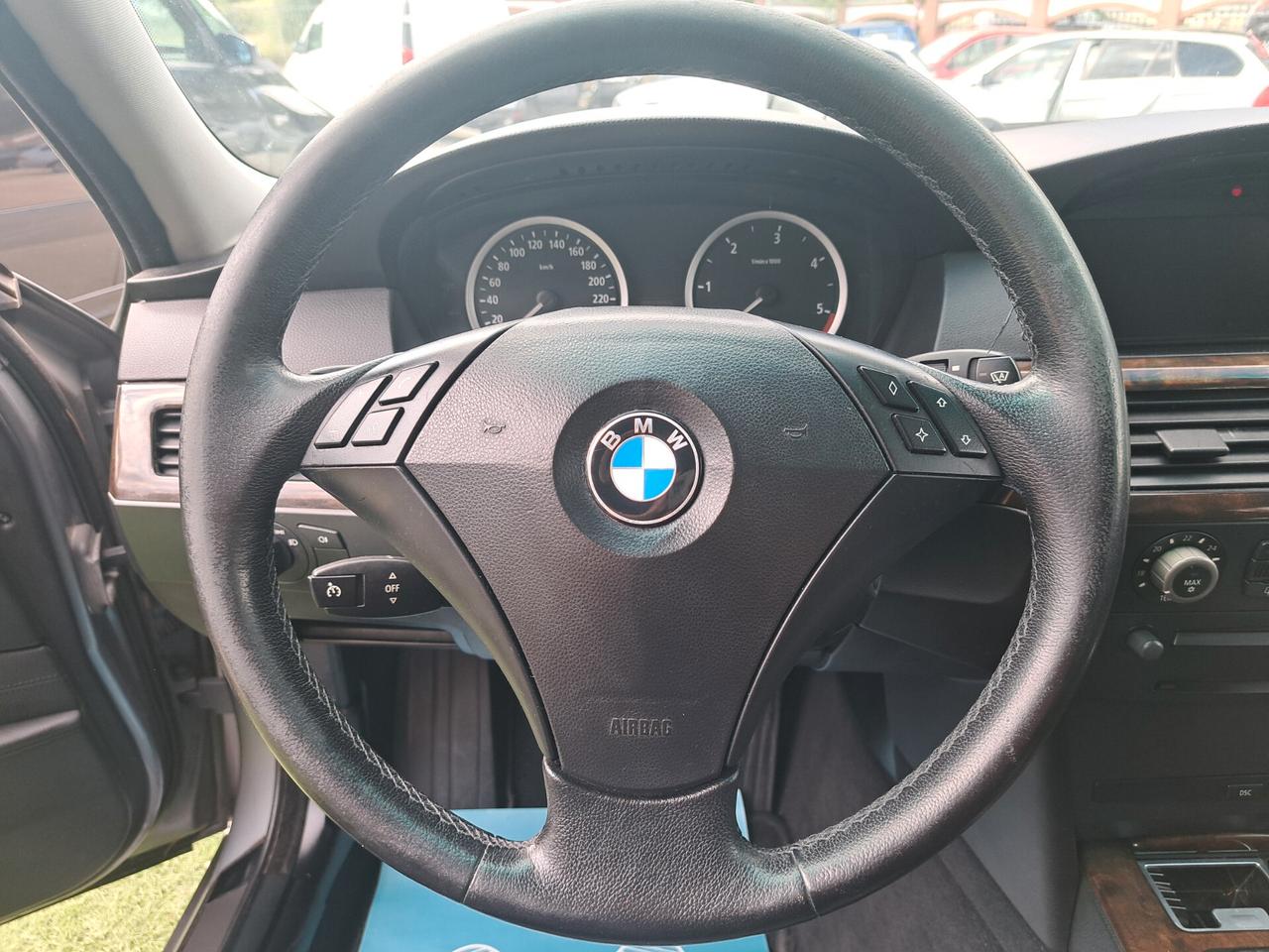 Bmw 525d AUT /SENSORI