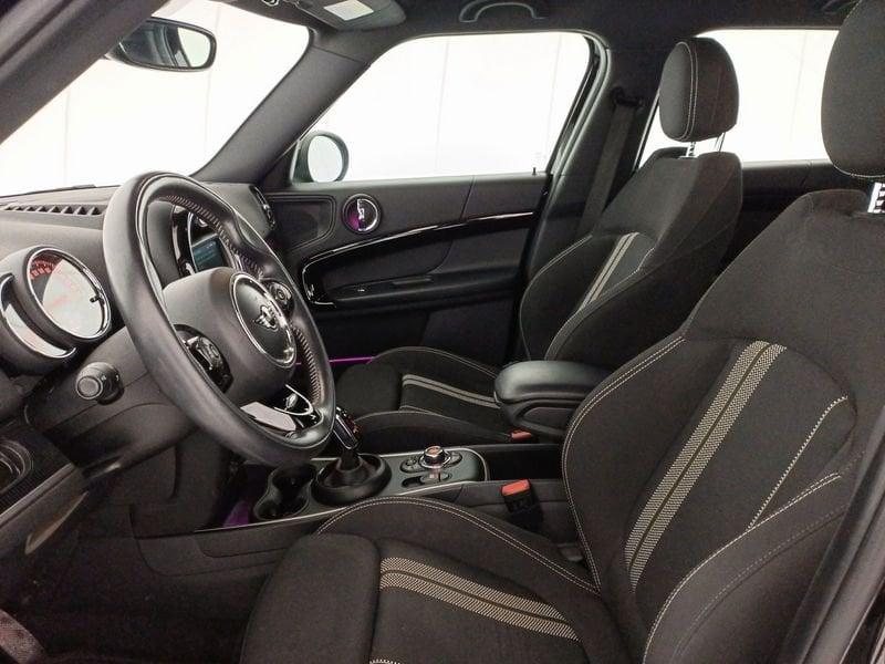 MINI Mini Countryman F60 2017 Mini Countryman 2.0 Cooper SD all4 auto my18