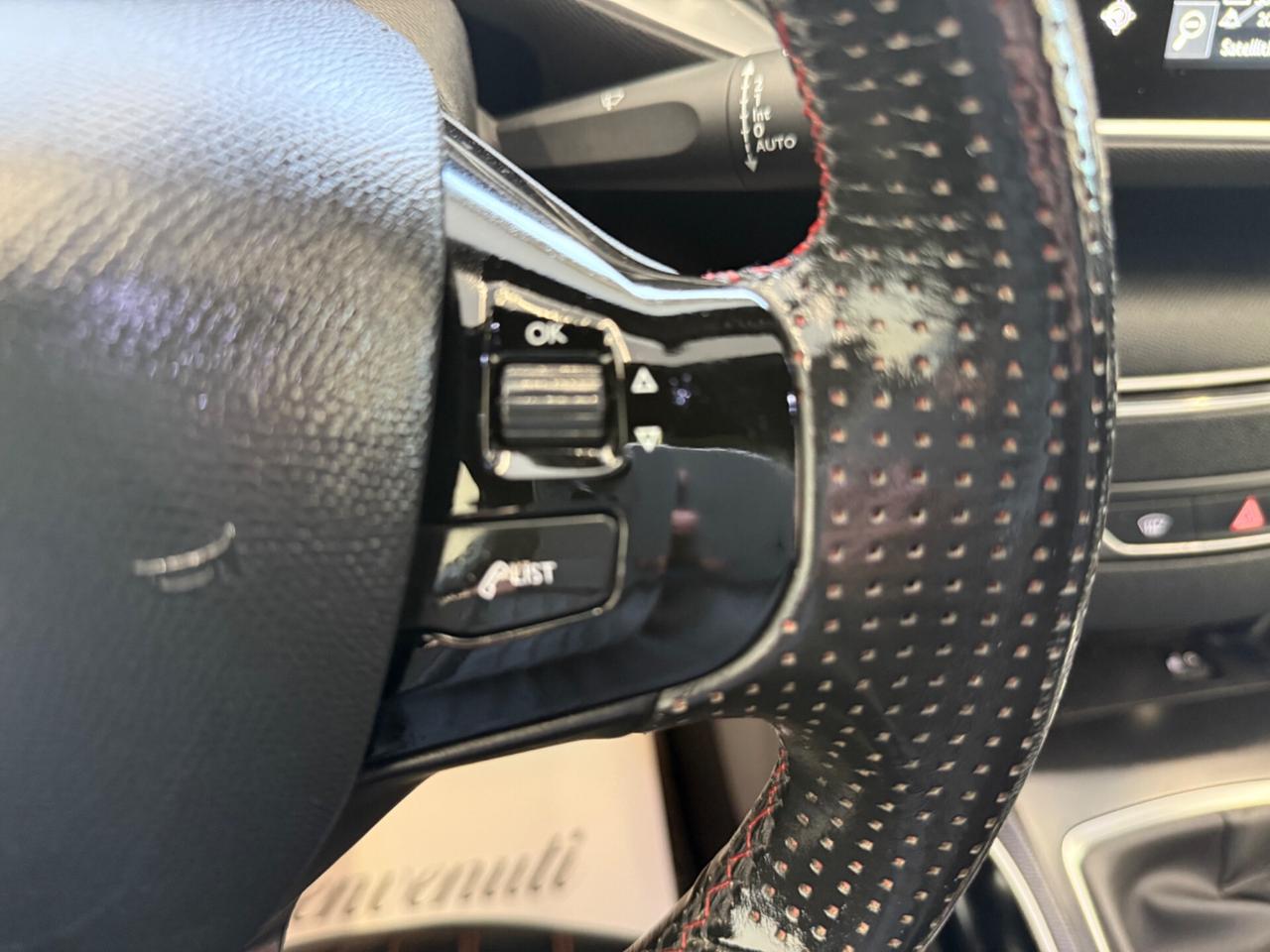 Peugeot 308 5p 1.6 thp 16v Gt 205cv Full optional Tetto pelle