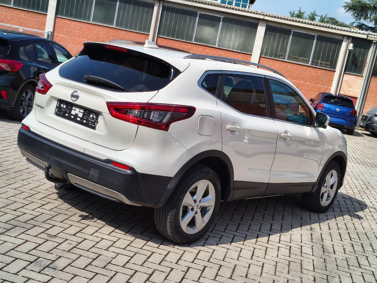 NISSAN - Qashqai - 1.6 dCi 4WD Tekna