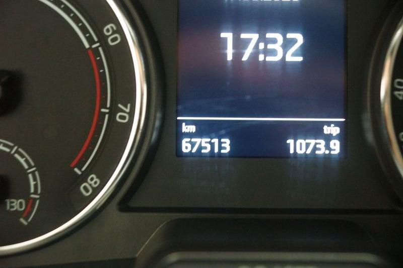 Škoda Kamiq 1.5 TSI 110cv BLACK DOTS