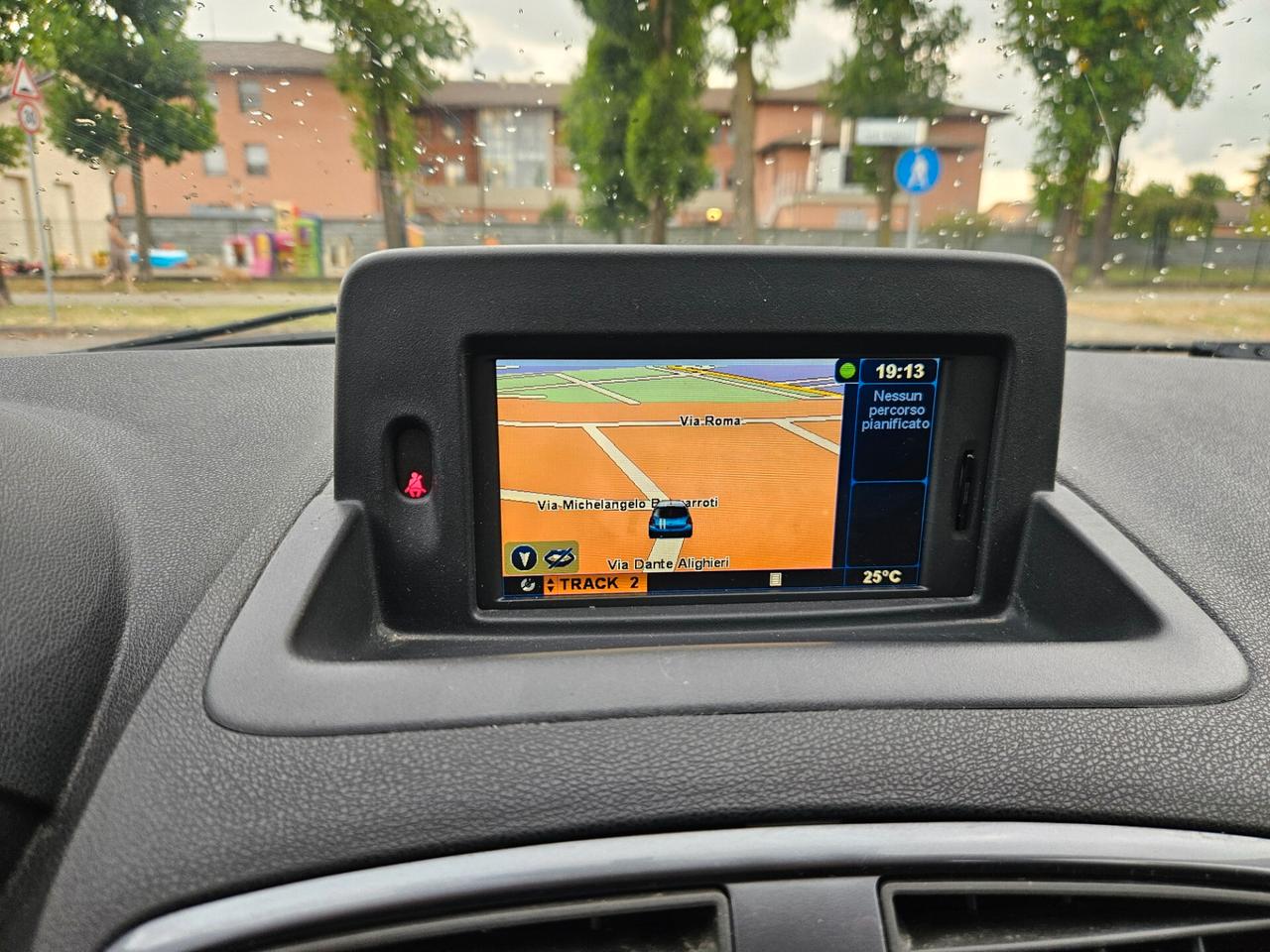 Renault Clio 1.2 16V 5 porte NEOPATENTATI E5