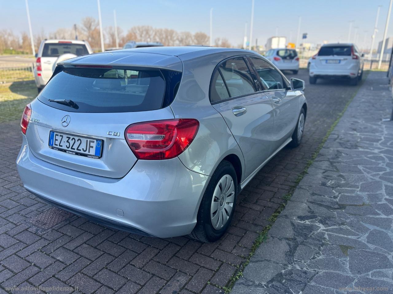 MERCEDES-BENZ A 180 CDI Sport