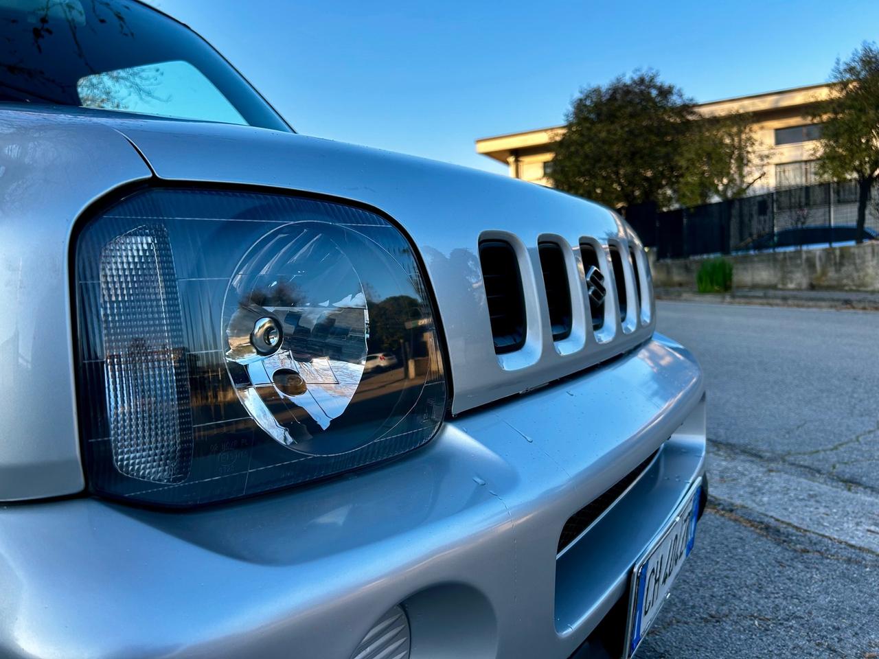 Suzuki Jimny 1.3i 16V cat 4WD JLX Special