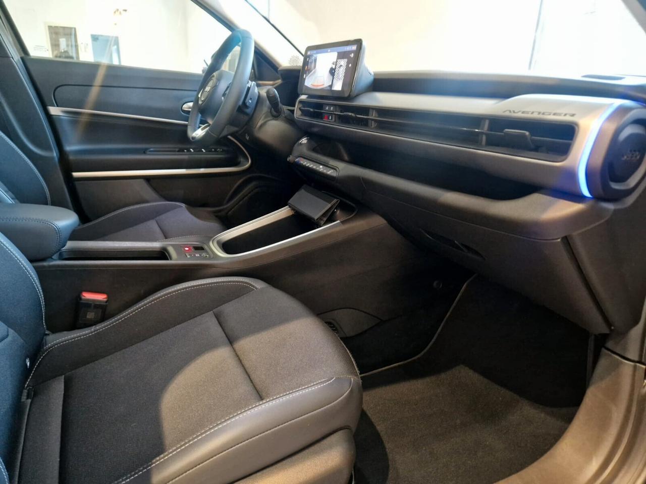 Jeep Avenger 1.2 Turbo 110 CV MHEV Summit