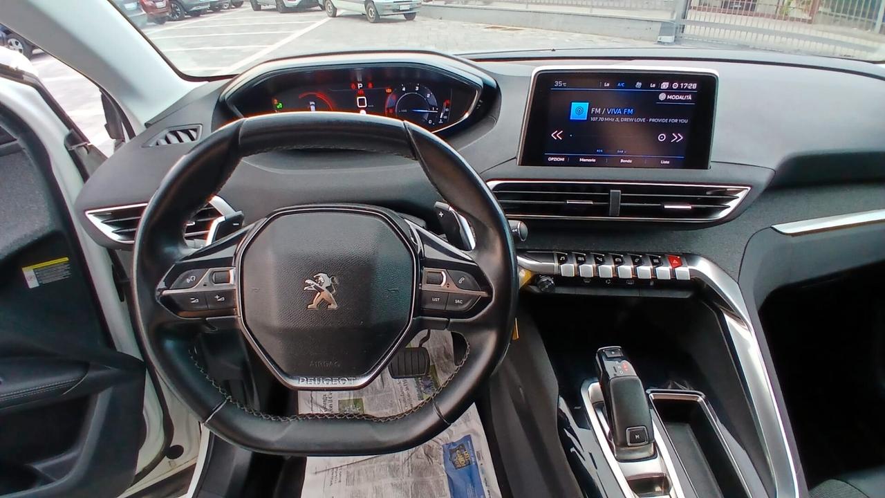 Peugeot 5008 BlueHDi 130 S&S Business