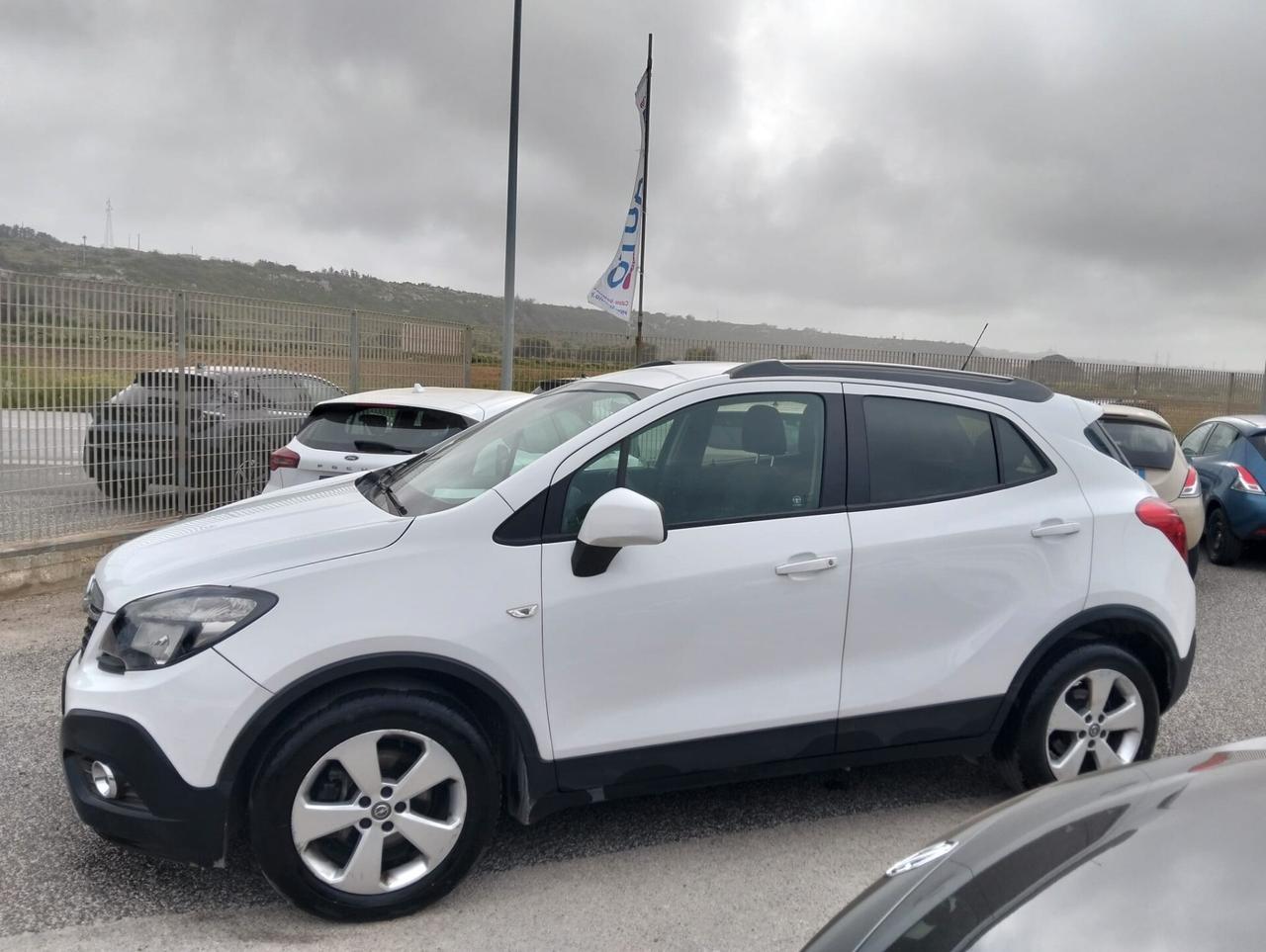Opel Mokka 1.6 CDTI Cosmo b-Color - in arrivo !