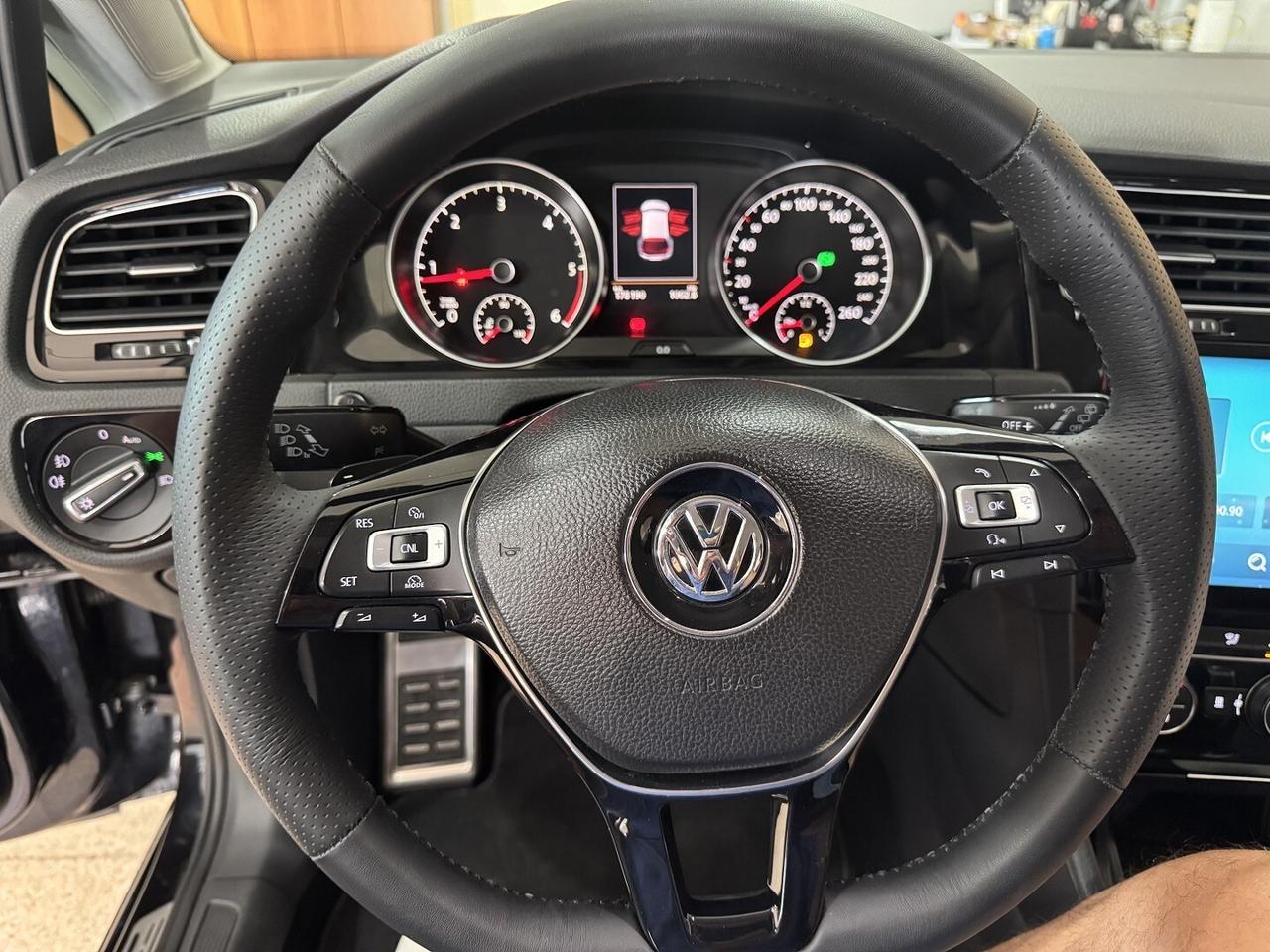 GOLF 7 TDI 2.0 DSG 150 cv. Car Play