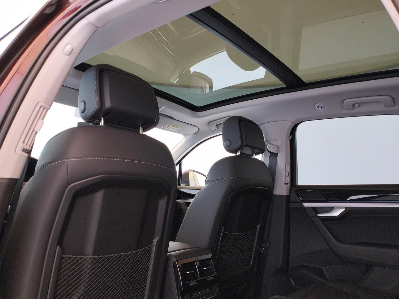 VOLKSWAGEN TOUAREG 3.0 V6 tsi Elegance 340cv tiptronic - TETTO APRIBILE