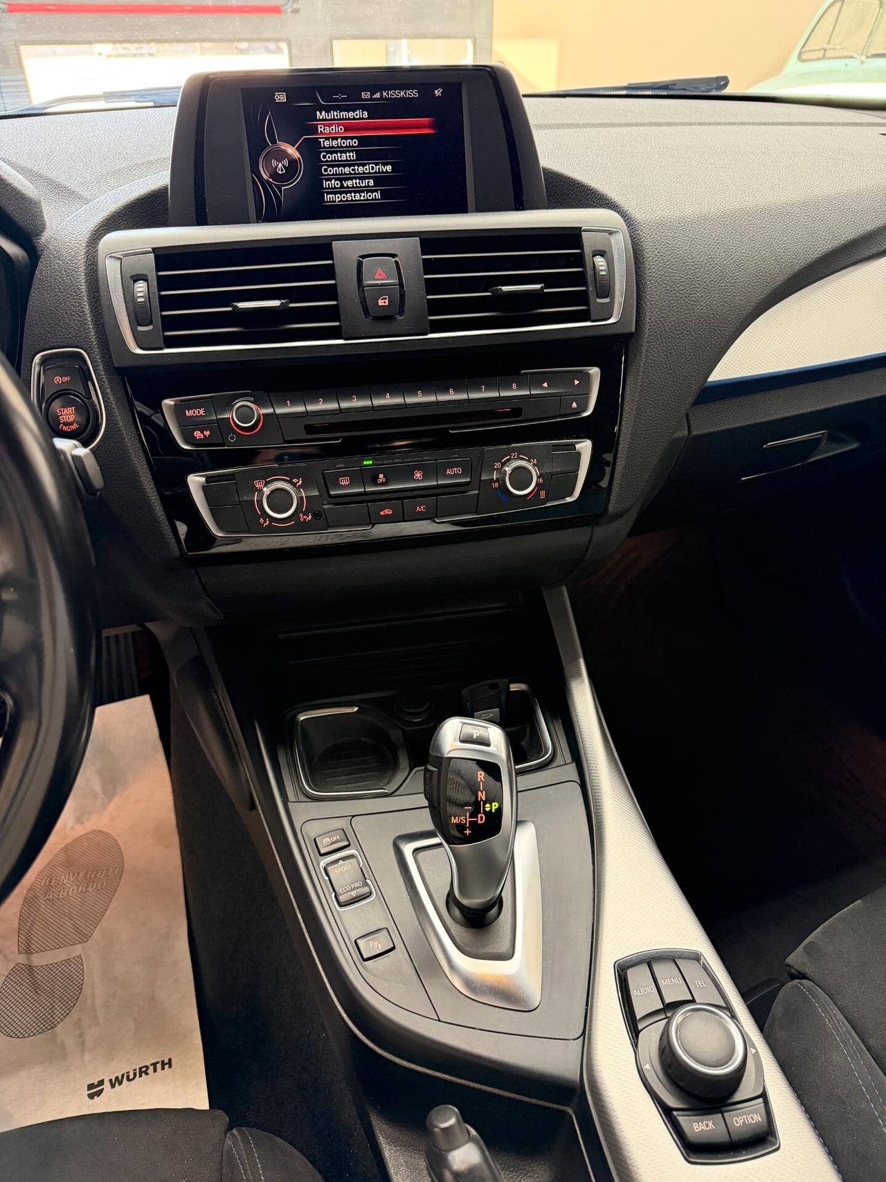 Bmw 118 118d 5p. Msport