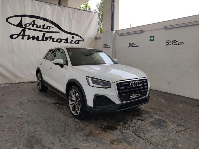 Audi Q2 Q2 30 TDI S tronic Tetto apribile tua da 299,00 al mese