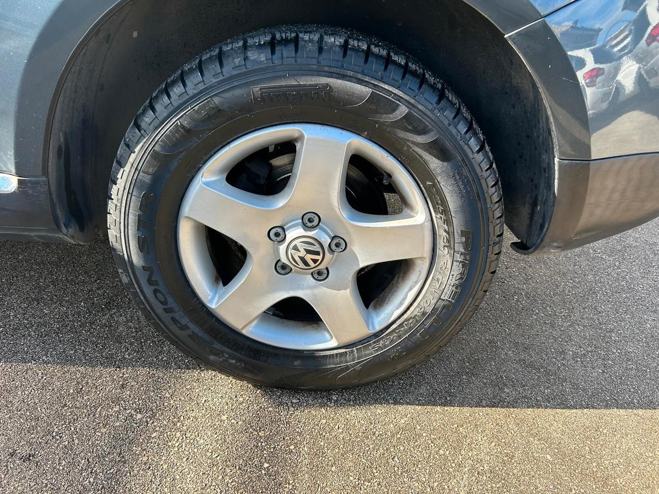 Volkswagen Touareg 2.5cc diesel 12 mesi garanzia-2004