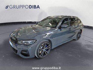 BMW Serie 3 G21 2019 Touring Benzi 330e Touring Msport auto
