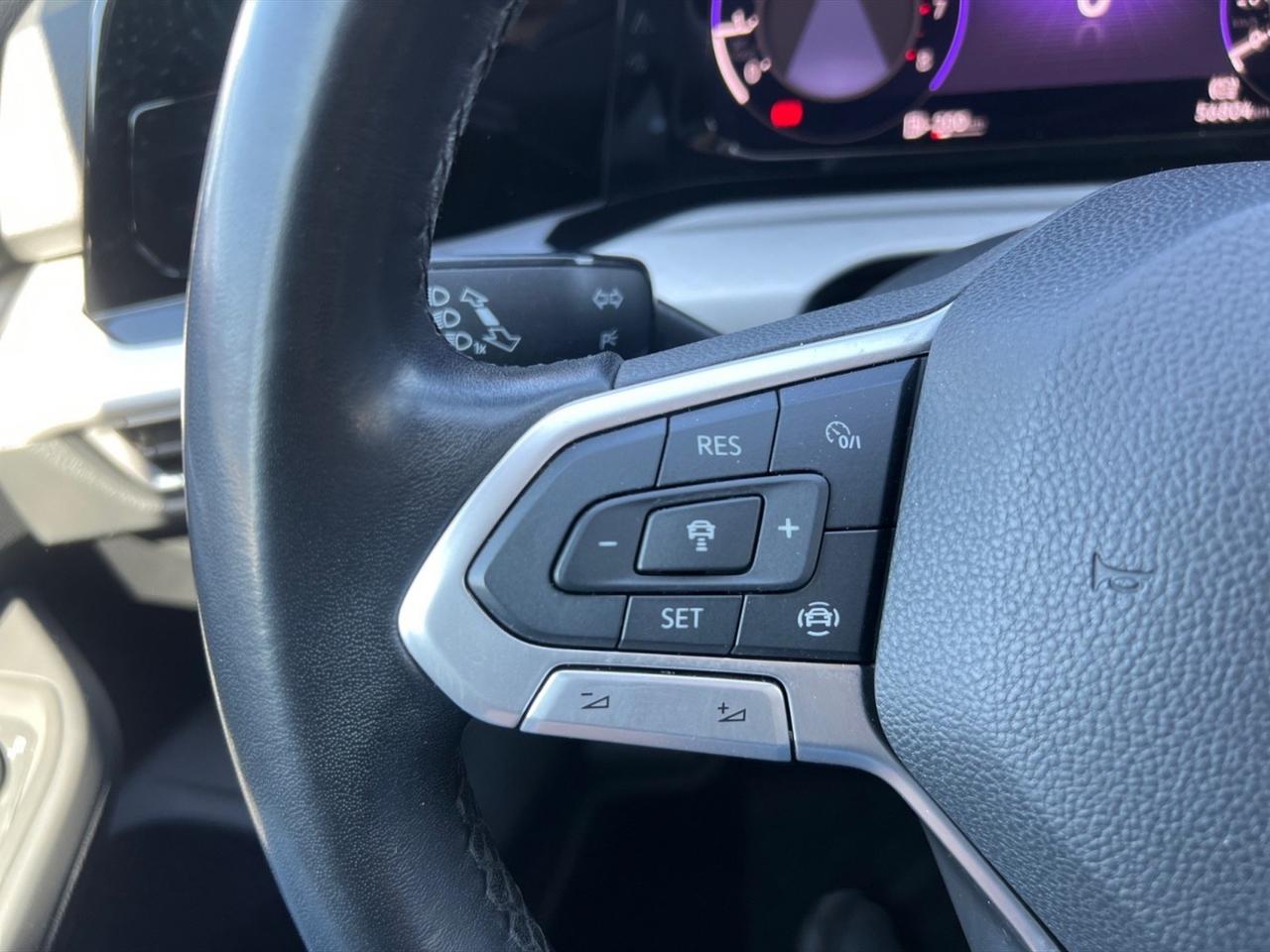 Volkswagen Golf 1.5 tsi evo life 130cv