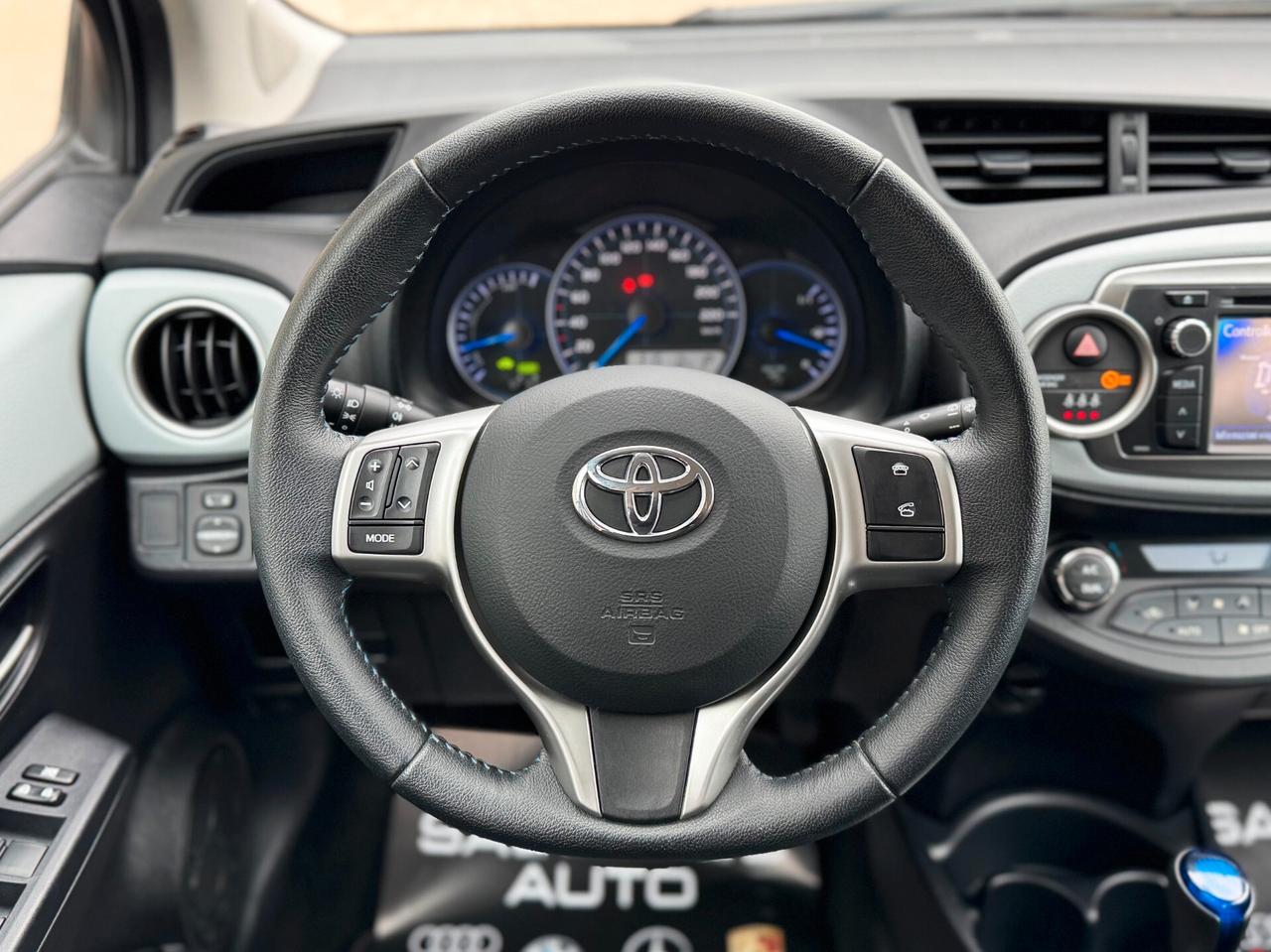 Toyota Yaris 5p 1.5h Hybrid 74cv Lounge+ | UNICO PROPRIETARIO