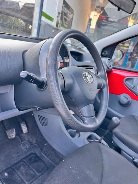 Toyota Aygo 1.0 12V VVT-i 3 porte Sol GPL