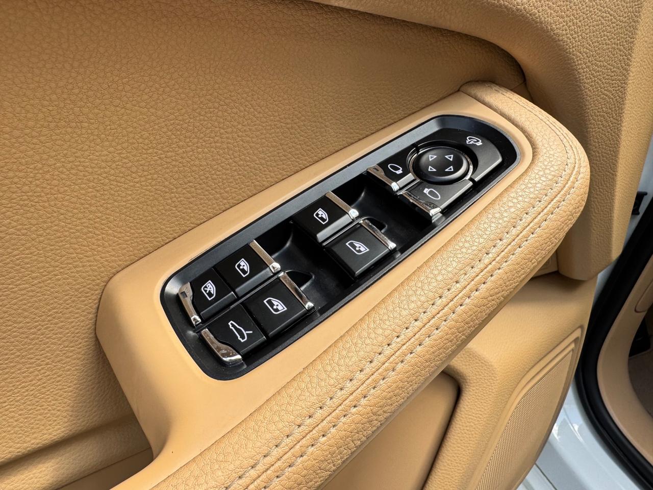 Porsche Macan 3.0 S Diesel 250cv da vetrina in garanzia