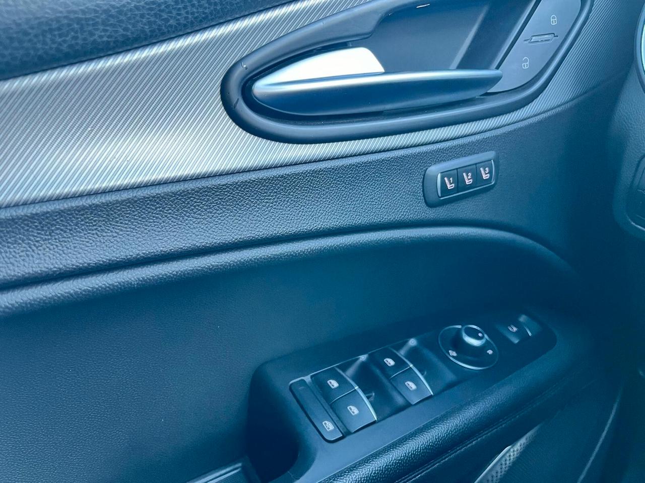 Alfa Romeo Stelvio 2.2 Turbodiesel 210 CV AT8 Q4 Veloce