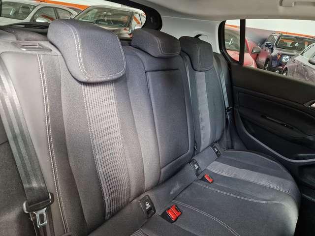 Peugeot 308 308 5p 1.5 bluehdi Allure s
