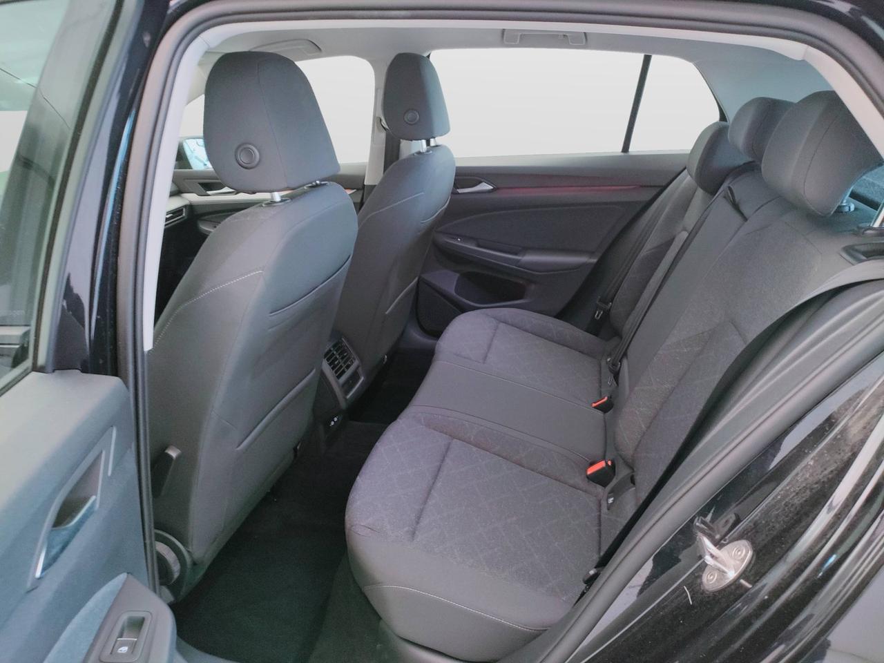 VOLKSWAGEN Golf VIII 2020 - Golf 1.0 etsi evo Life 110cv dsg