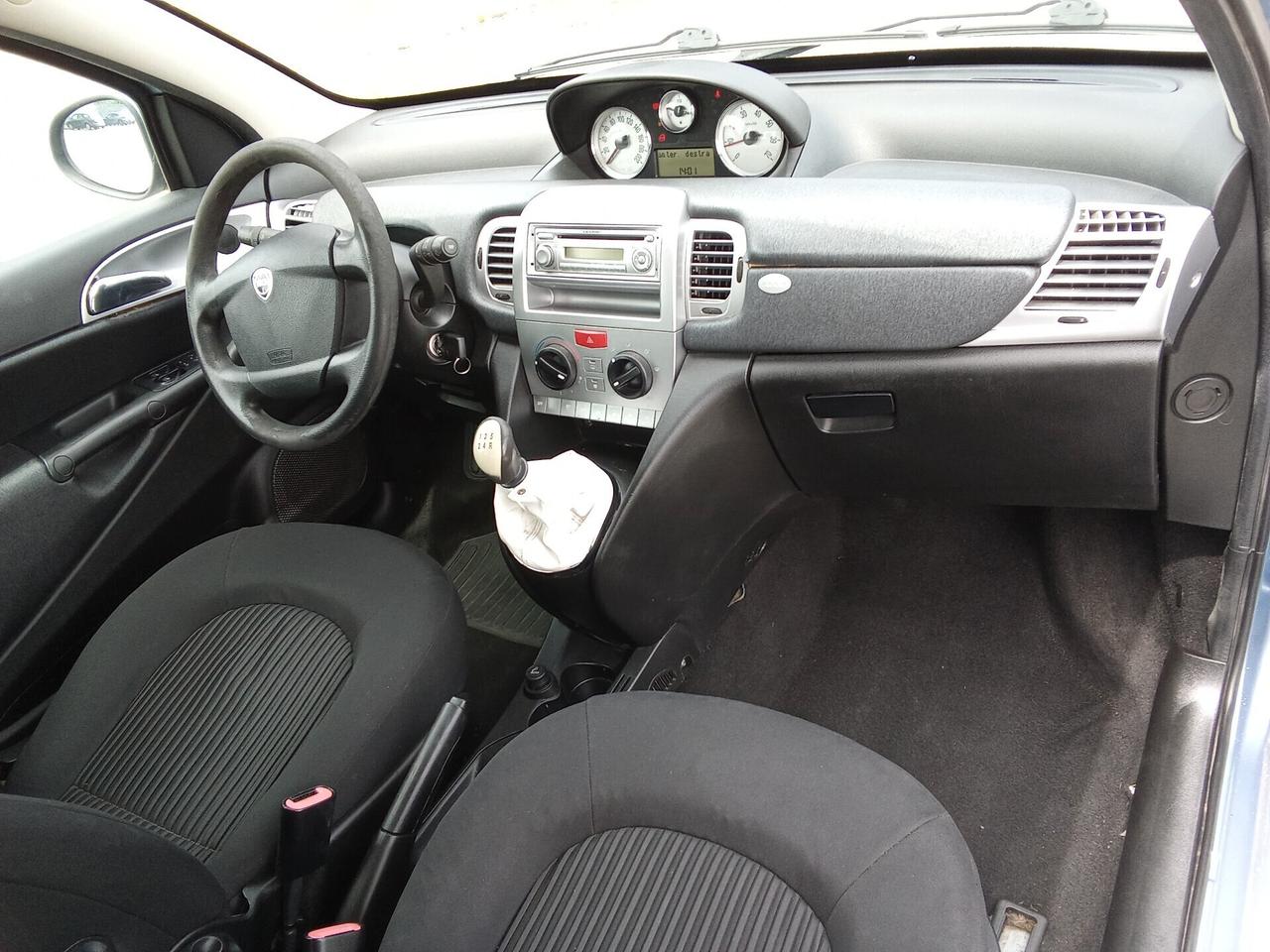 Lancia Ypsilon 1.2 benz. 2010